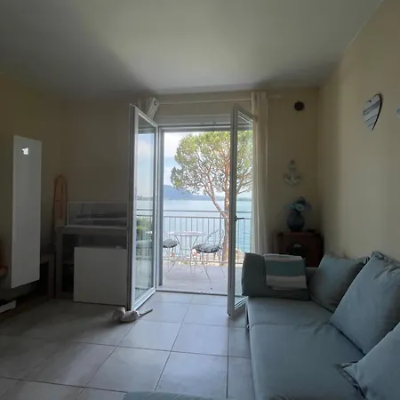 Riva Al דירה פרדורה